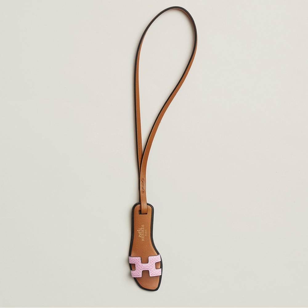 NEW HERMÈS ORAN NANO CHARM PINK - Picture 5 of 16
